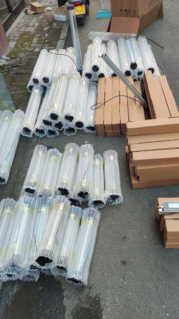 配件發(fā)貨展示